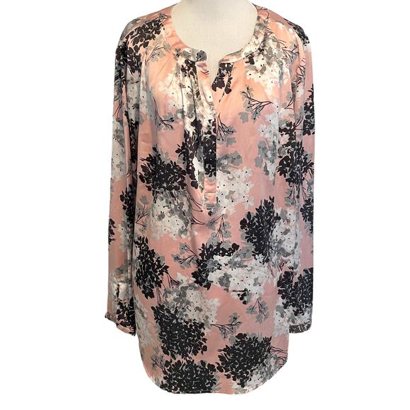 Talbots Woman Floral Blouse Womens Size 1X Pink Gray Black V-Neck Career Top - Picture 2 of 9